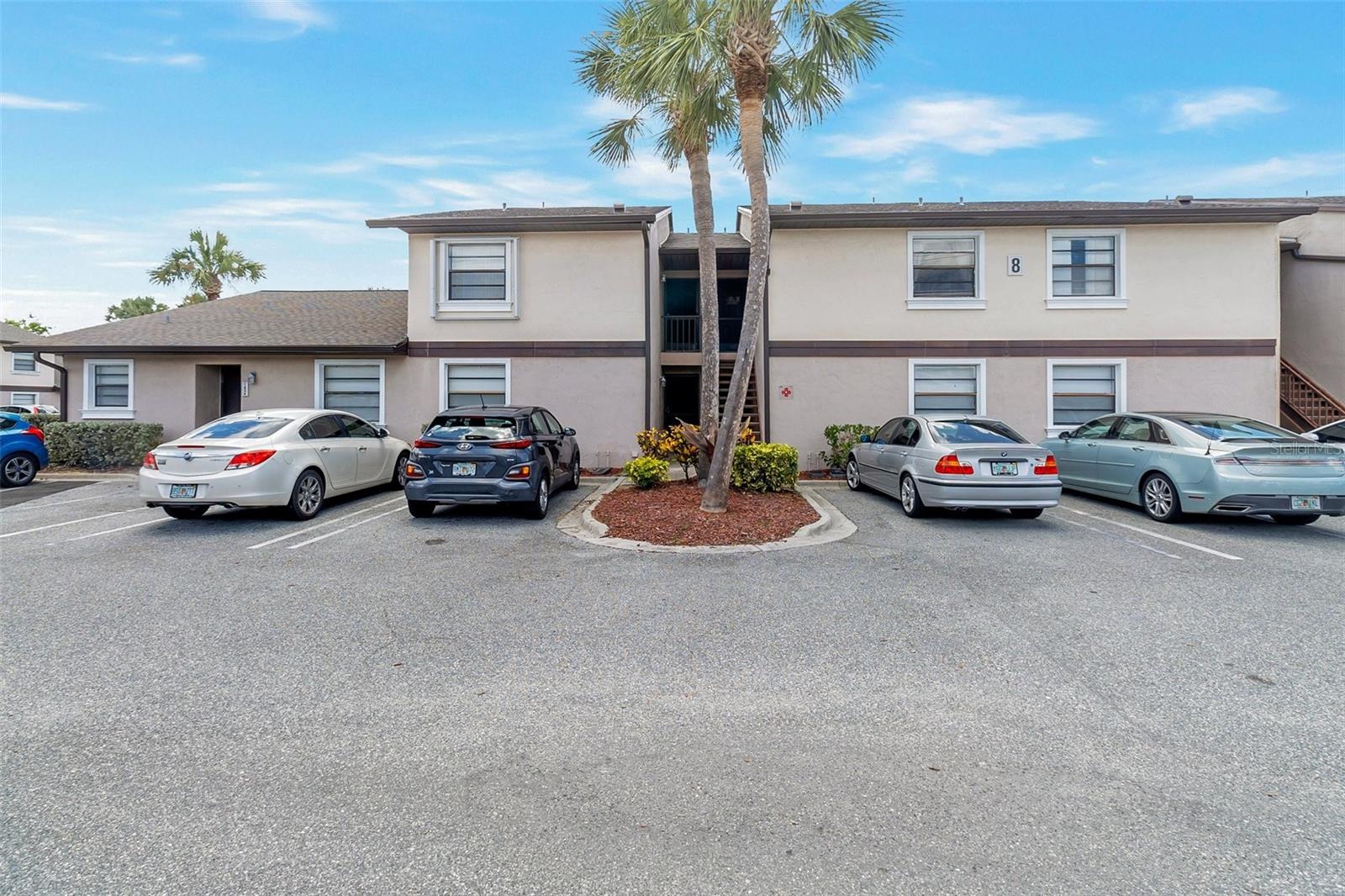 1042 MOLLIE LANE 81042