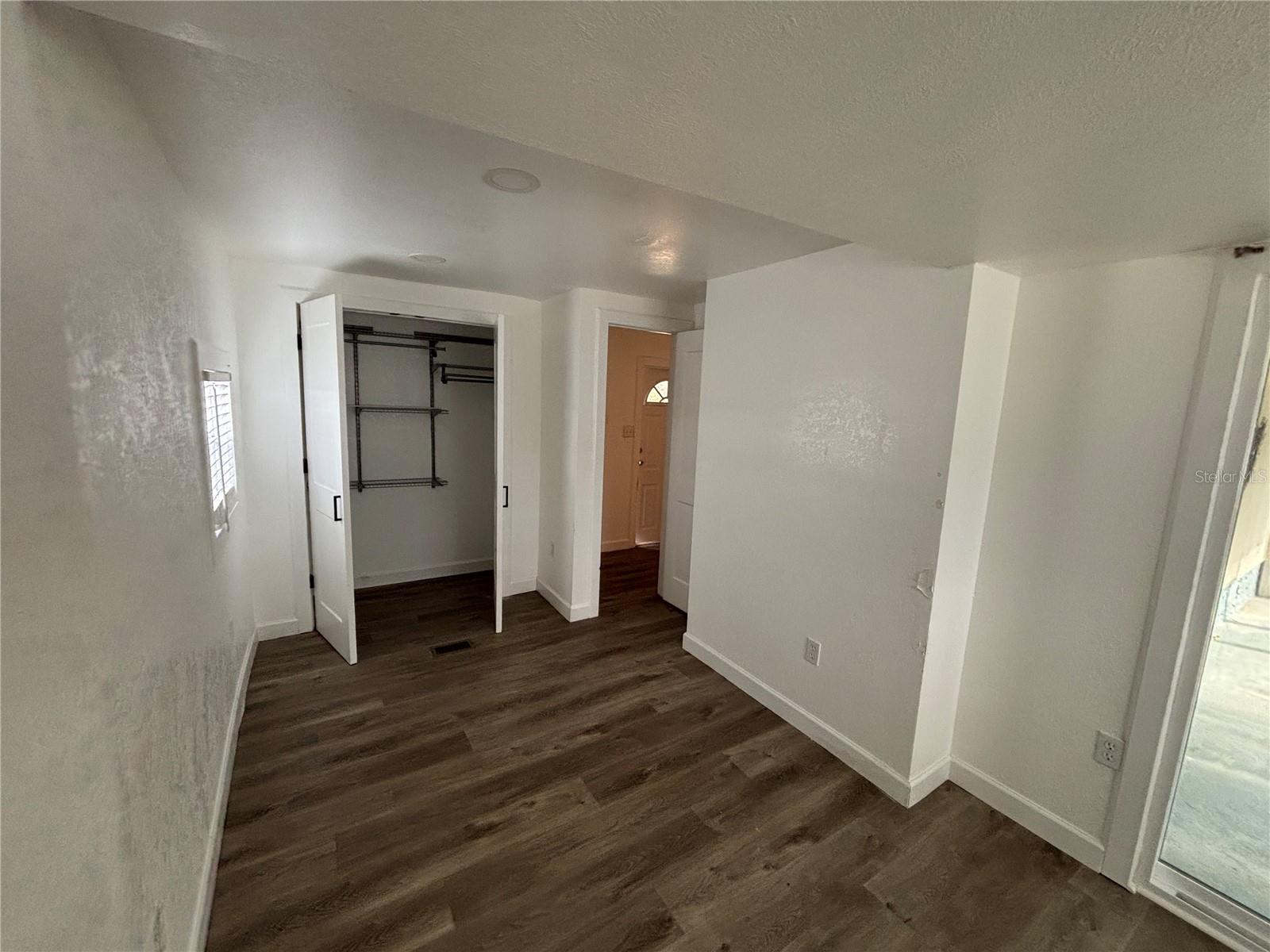 WOODS & LAKES - Residential