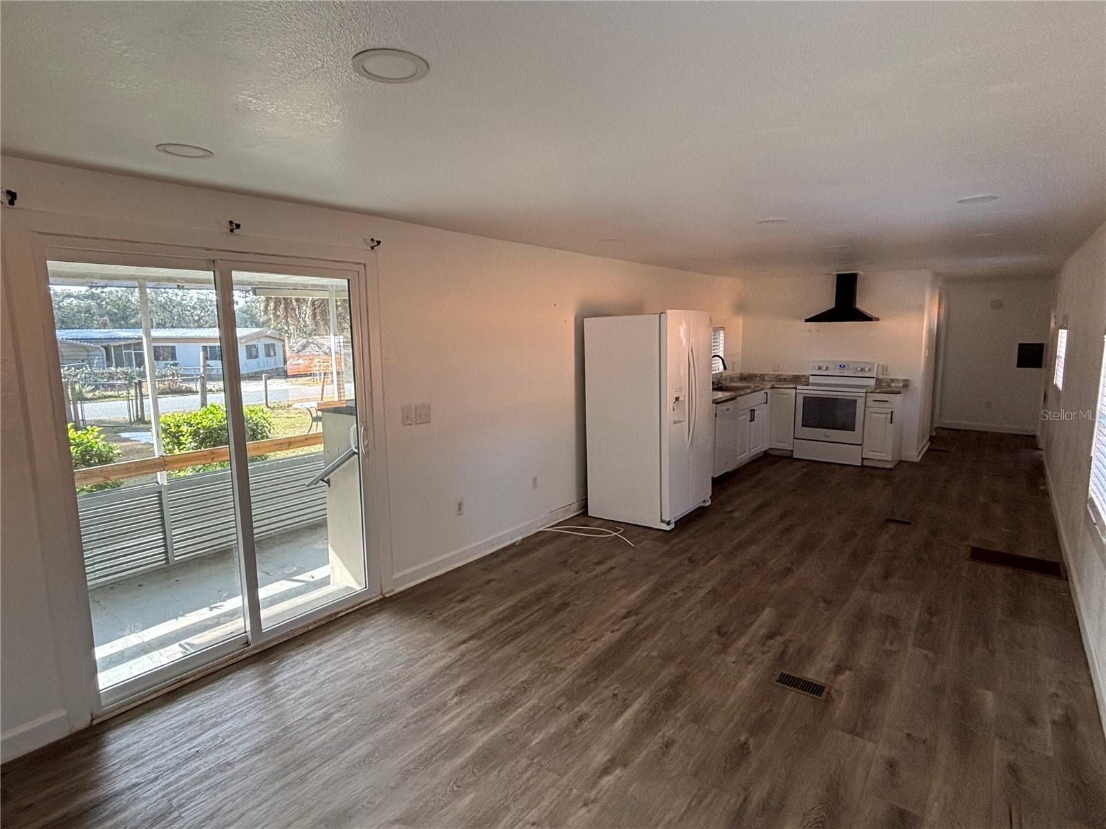 WOODS & LAKES - Residential