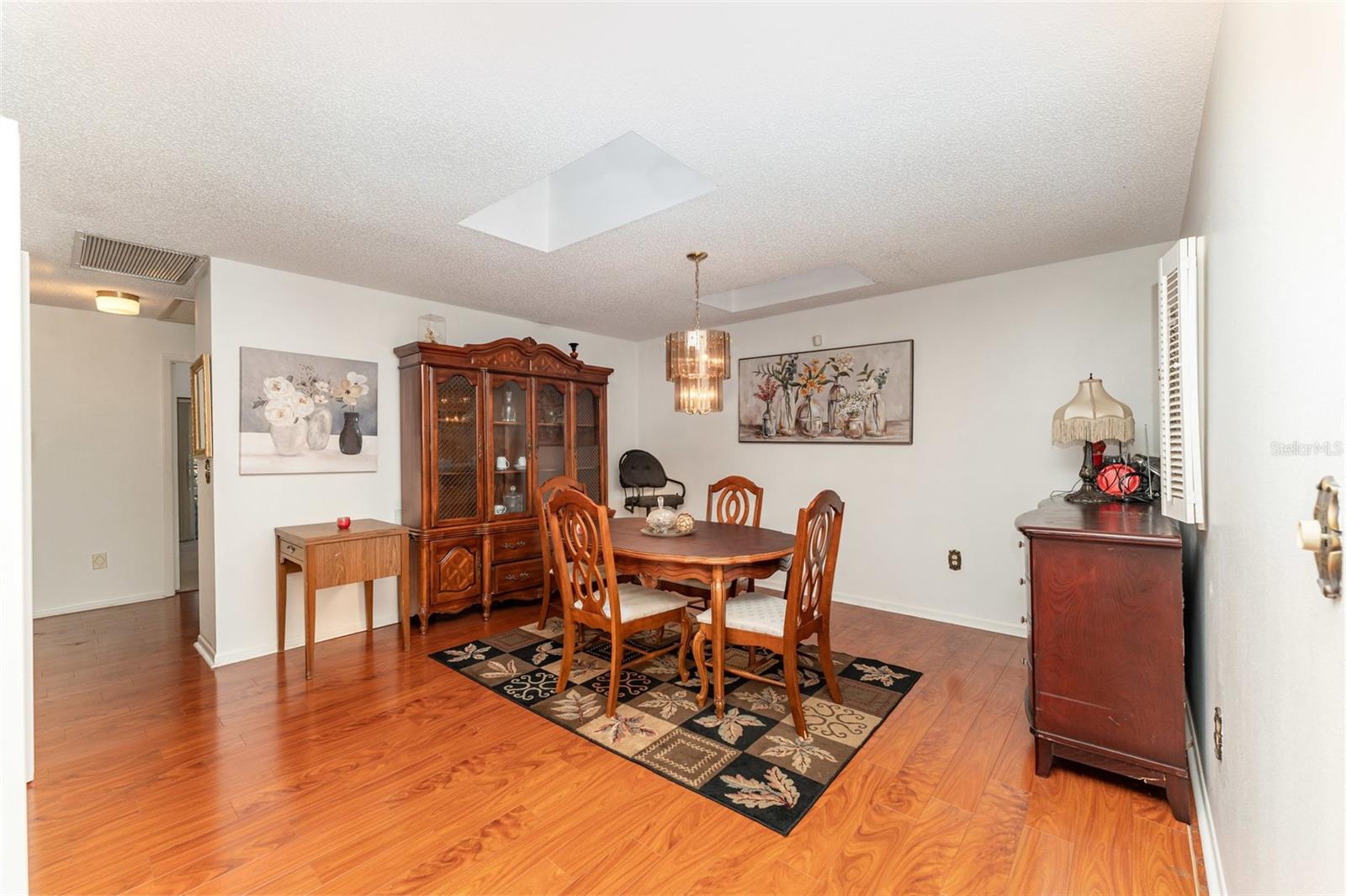 CREEK WOODS A CONDO IN IMPERIALAKES PH 02 SEC 03 - Residential Lease