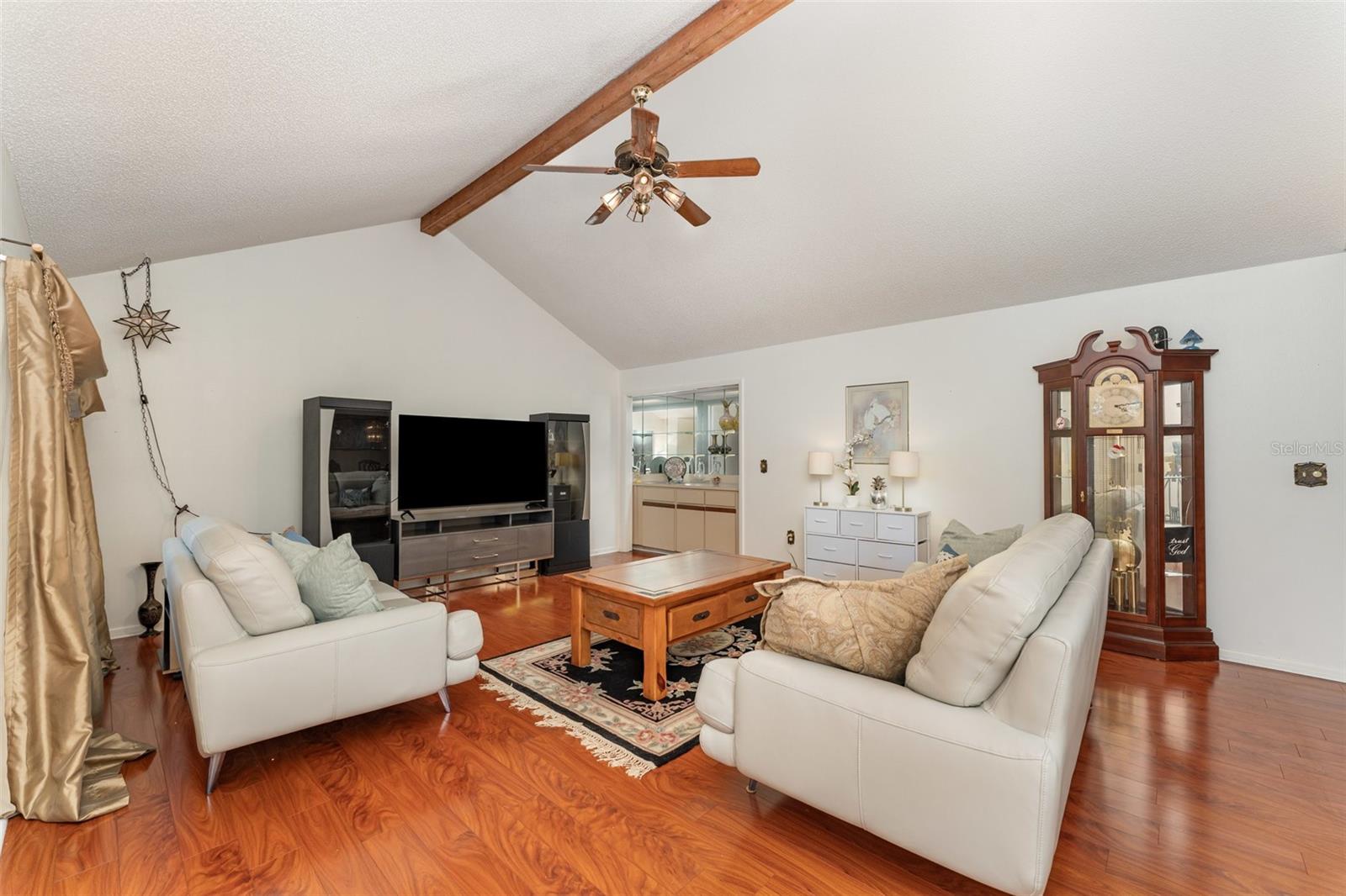 CREEK WOODS A CONDO IN IMPERIALAKES PH 02 SEC 03 - Residential Lease