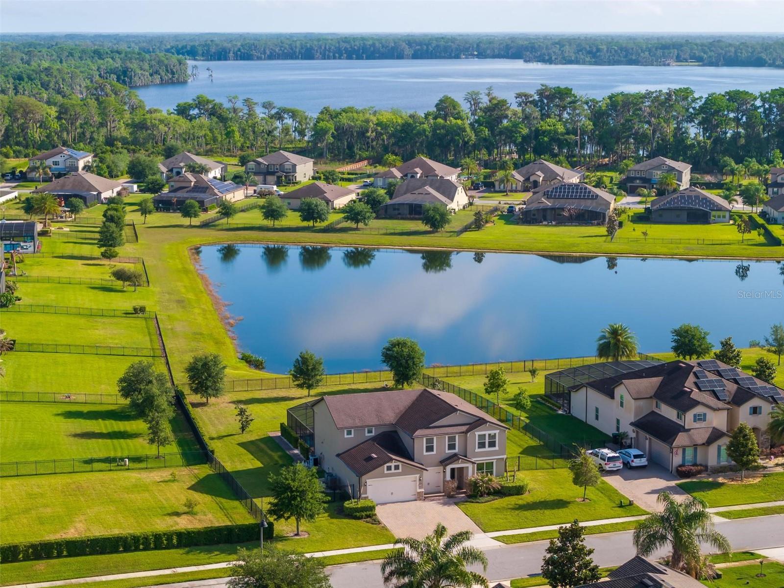 ESTATES/LK PICKETT - Residential