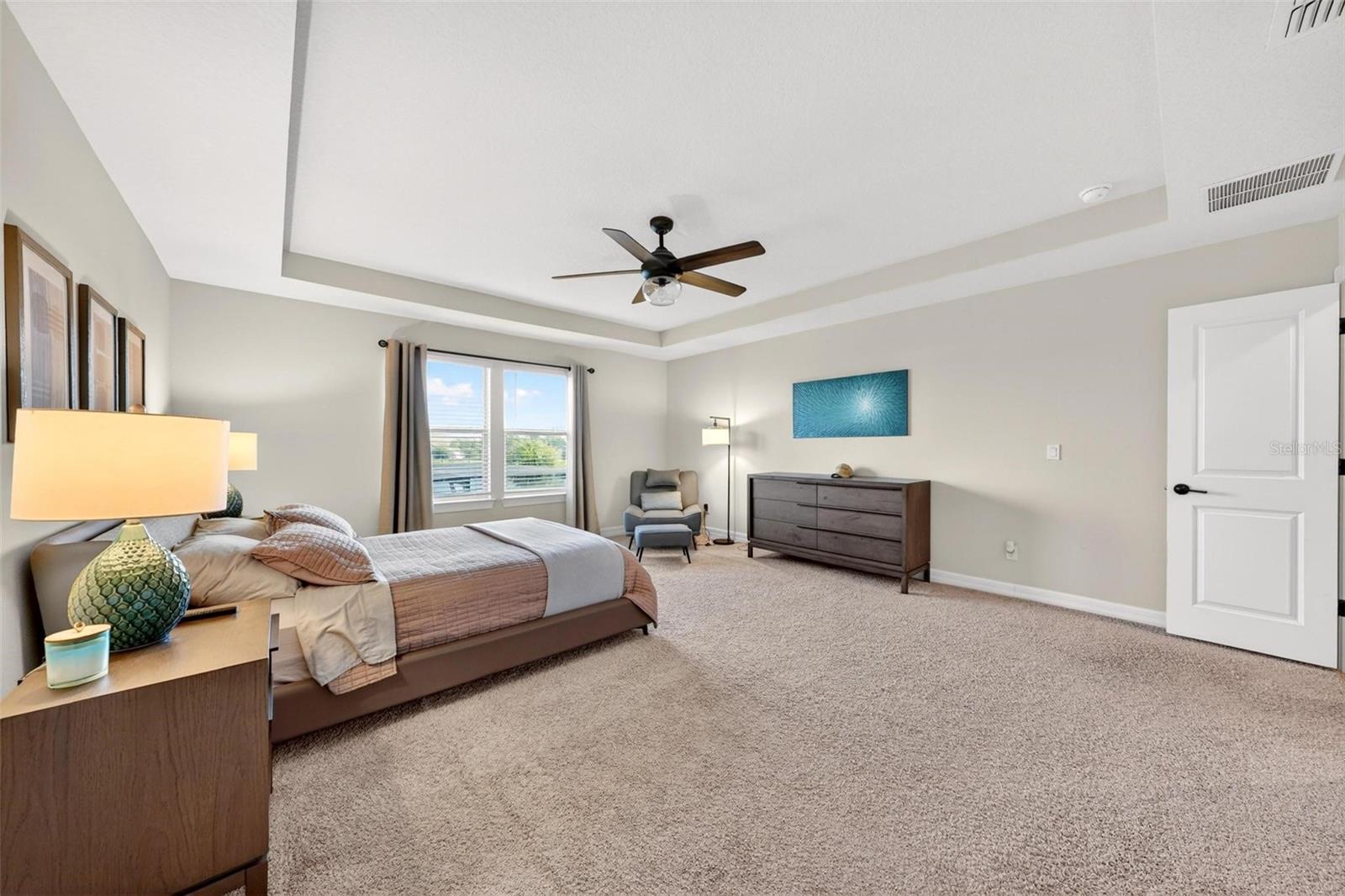 ESTATES/LK PICKETT - Residential