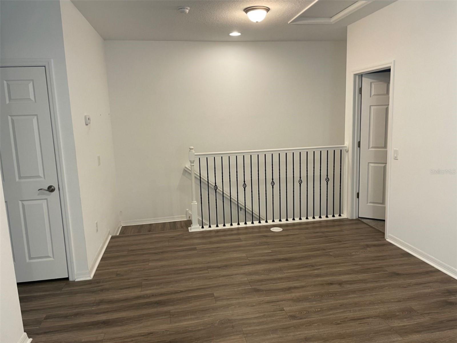WEST LAKE TWNHMS PH 2 - Residential Lease