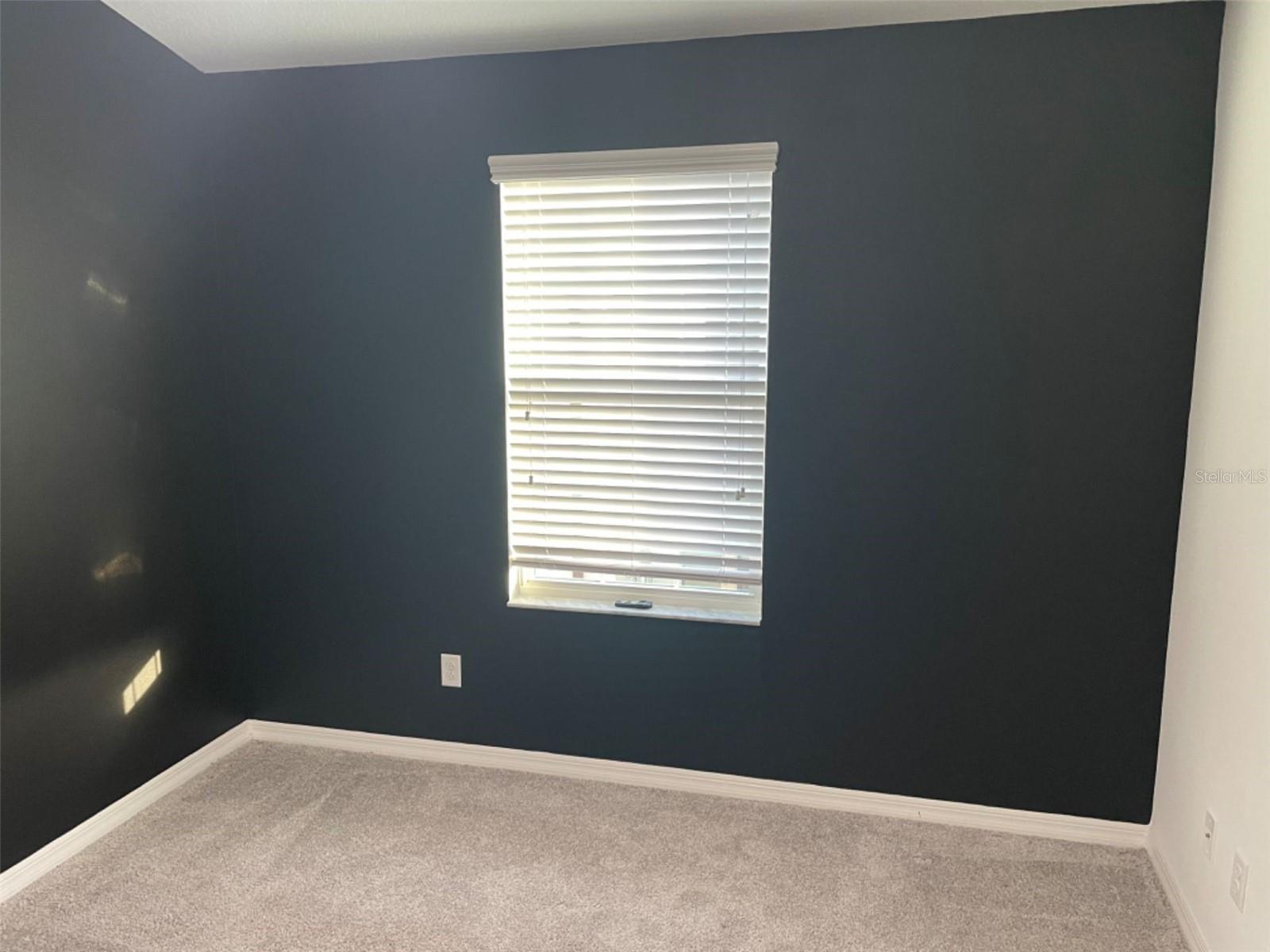 WEST LAKE TWNHMS PH 2 - Residential Lease