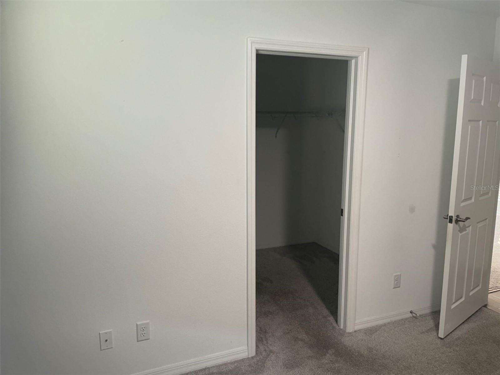 WEST LAKE TWNHMS PH 2 - Residential Lease