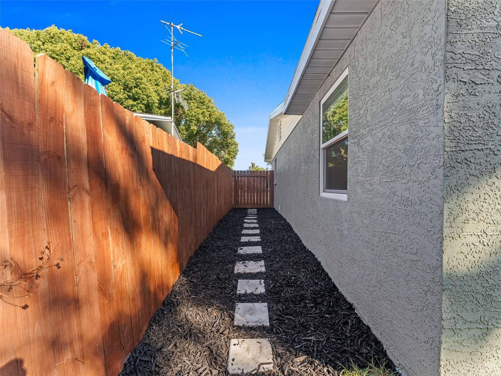 BEACON HILL - Residential