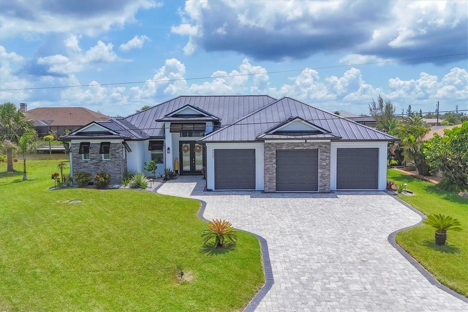 9532 MIAMI CIRCLE