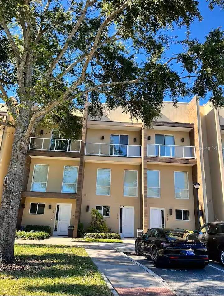 Photo of 7671 Recife Drive #13-88, Kissimmee, FL 34747 (MLS # O6413855)