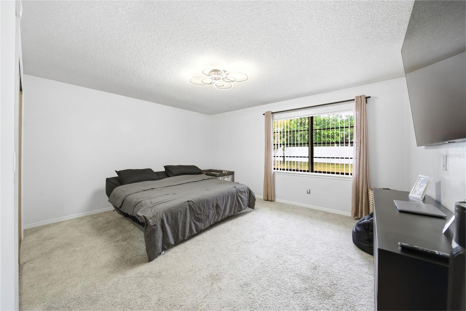 CAROLINE ESTATES - Residential