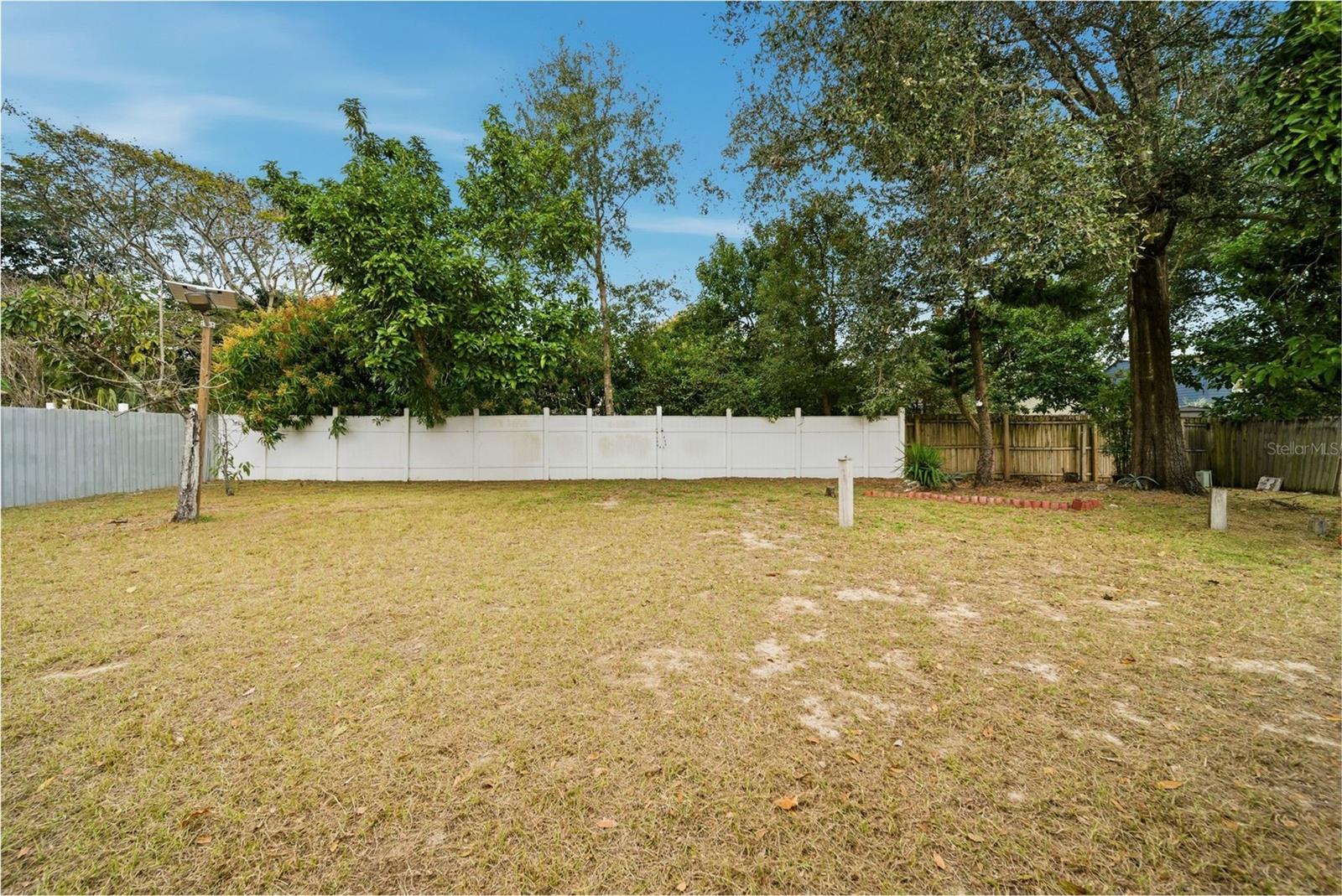 CAROLINE ESTATES - Residential