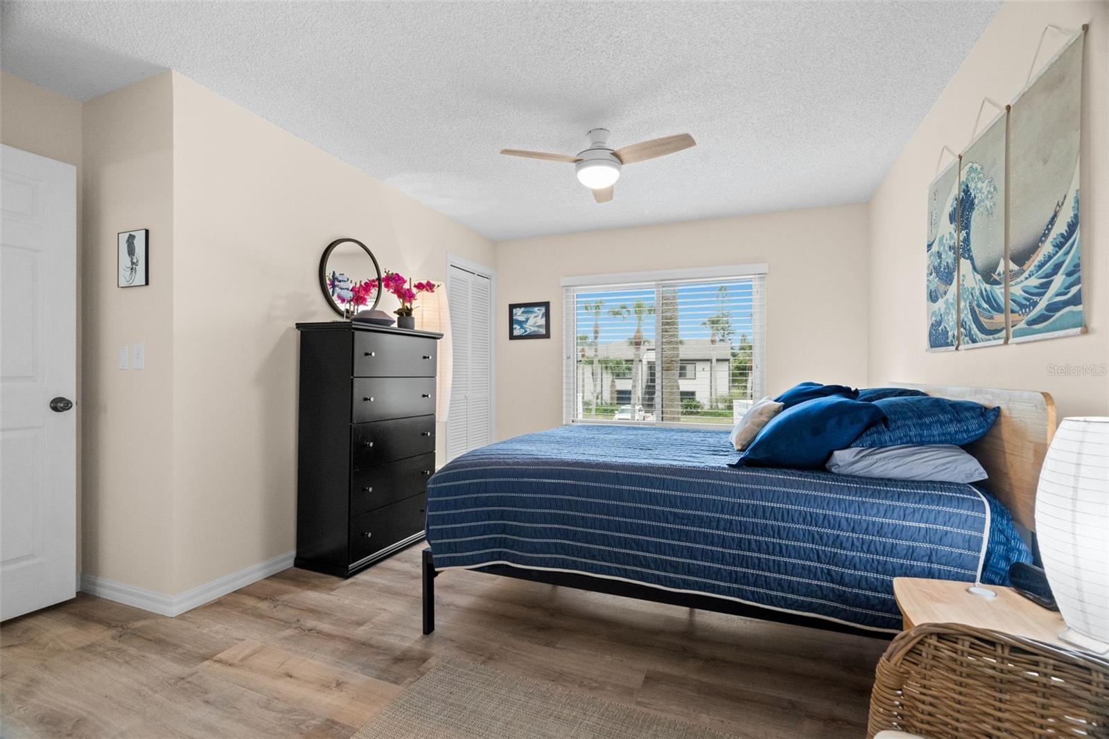 MOORINGS THE CONDO - Residential