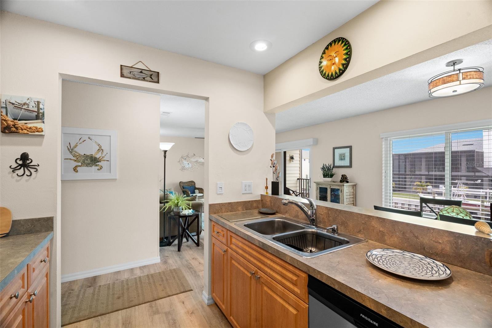 MOORINGS THE CONDO - Residential