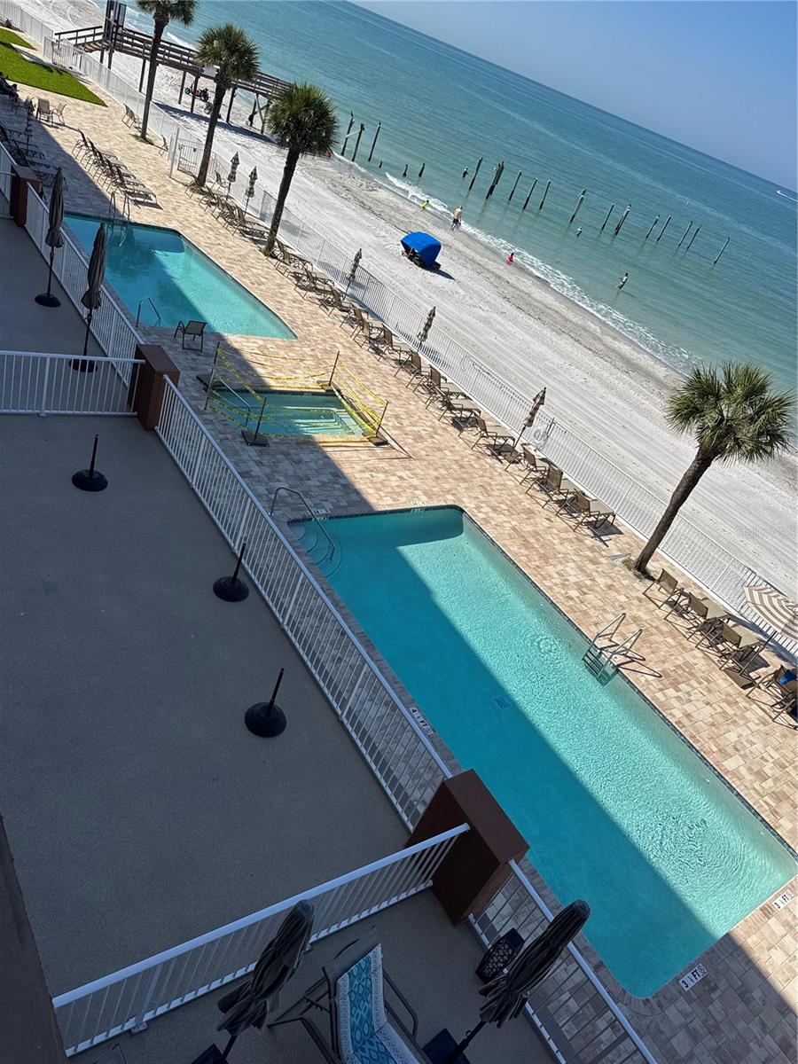 LA CONTESSA CONDO - Residential