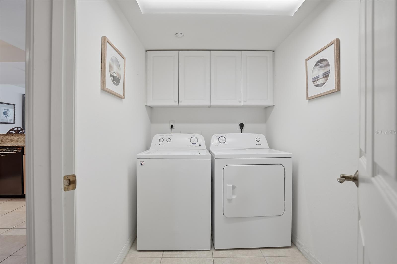 LA CONTESSA CONDO - Residential