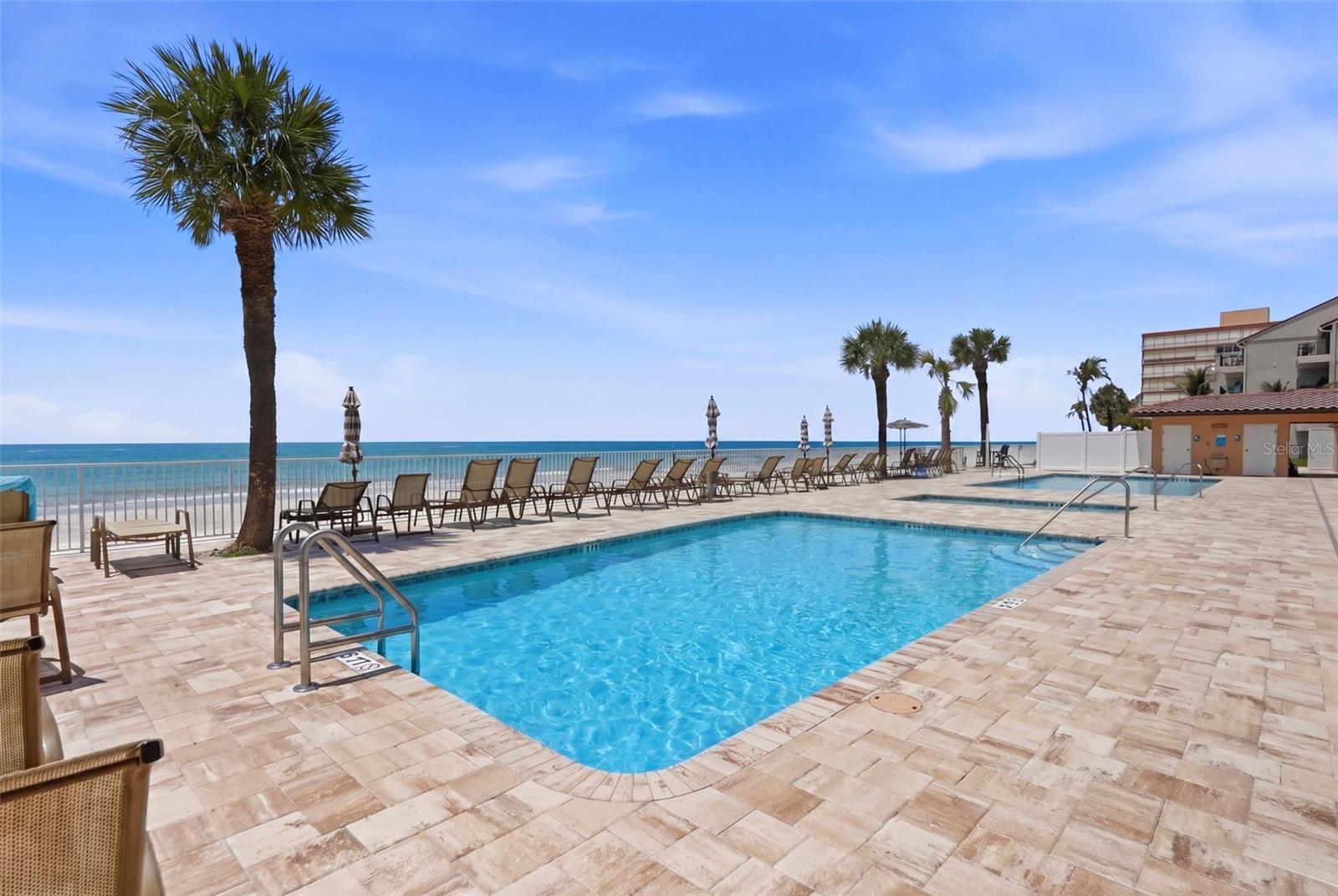 LA CONTESSA CONDO - Residential