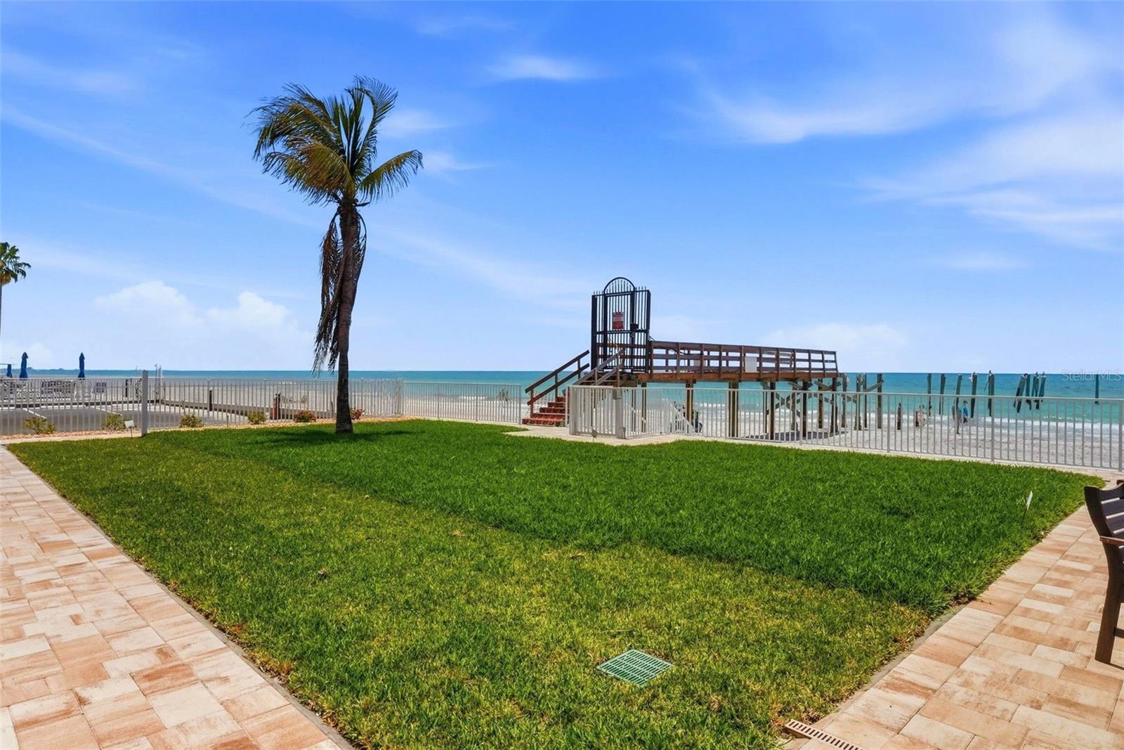 LA CONTESSA CONDO - Residential