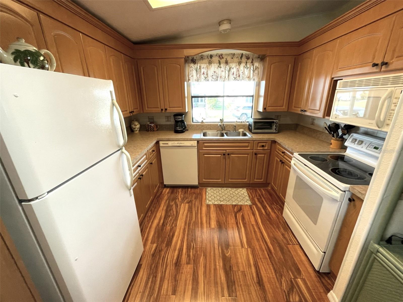 HARBOR ISLES II - Residential