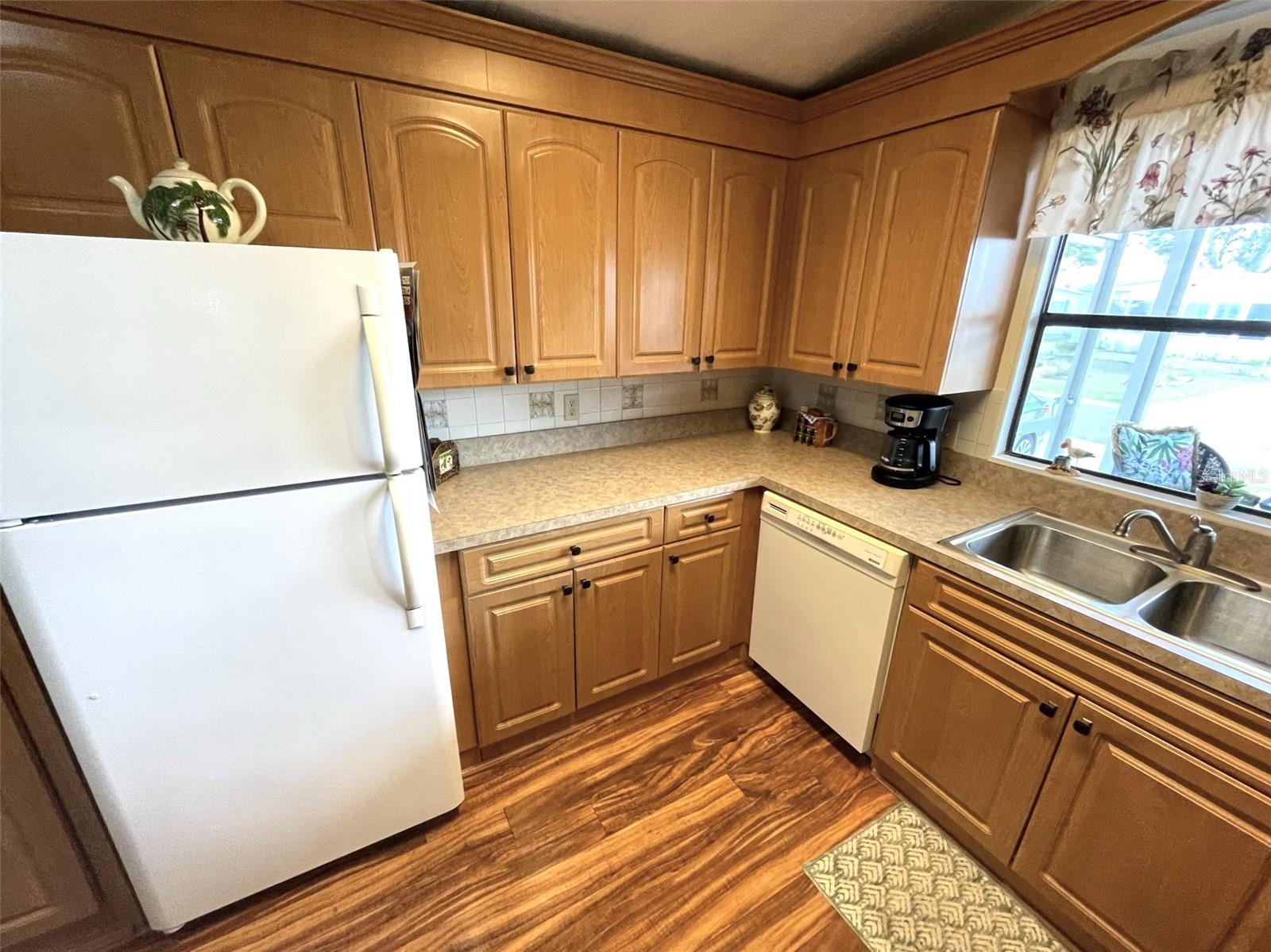HARBOR ISLES II - Residential