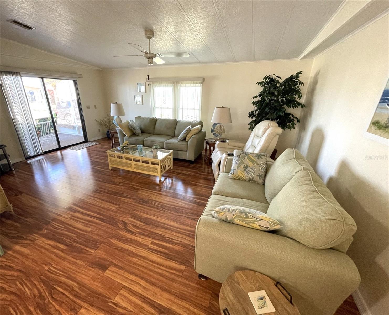 HARBOR ISLES II - Residential