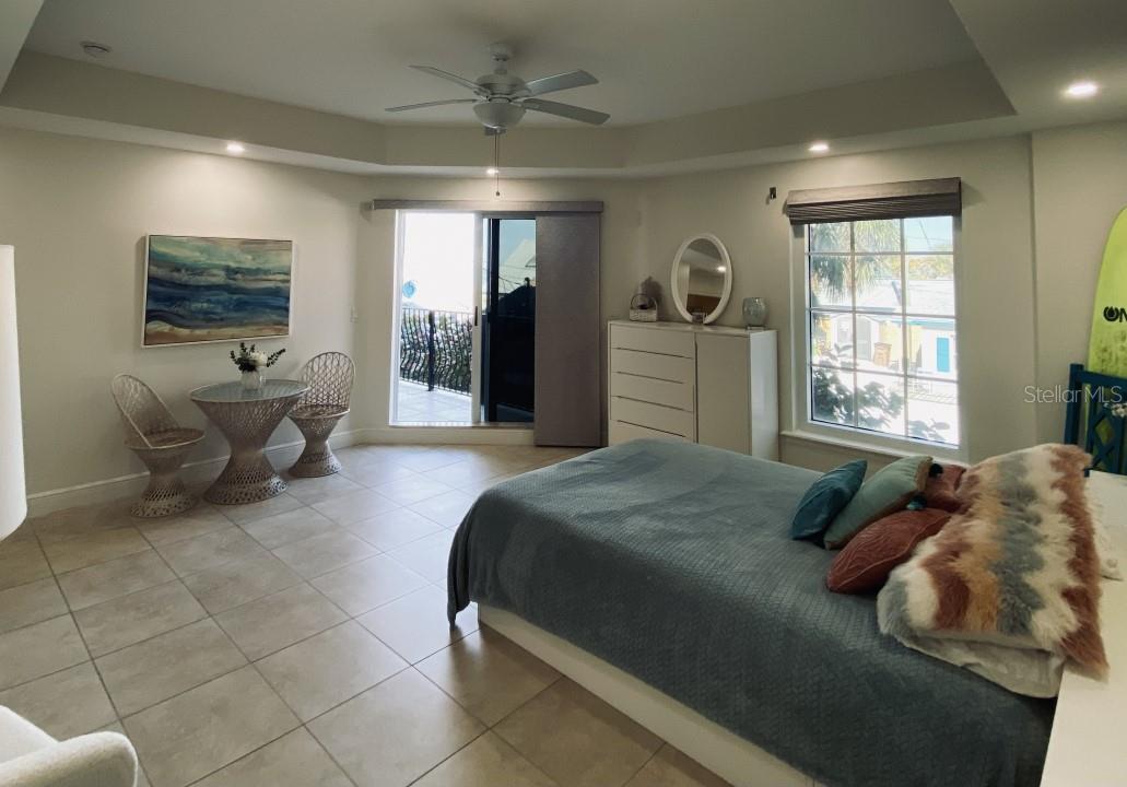 DA VINCI CONDO - Residential