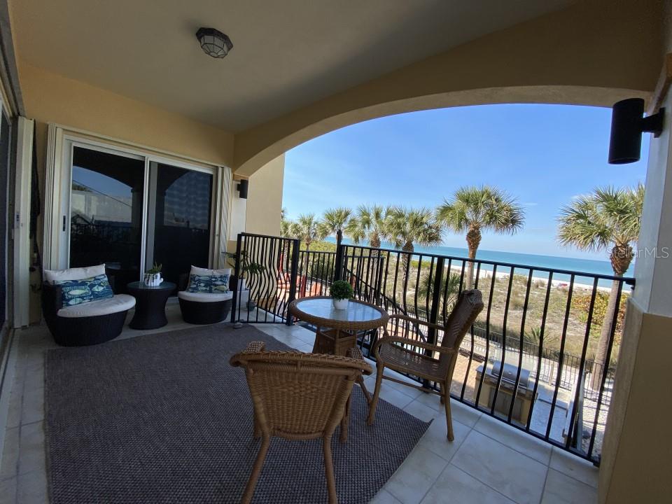 DA VINCI CONDO - Residential