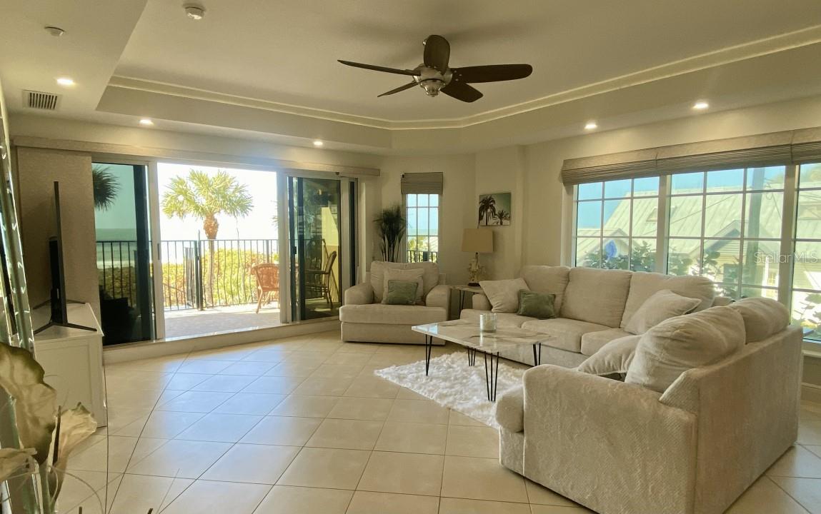 DA VINCI CONDO - Residential