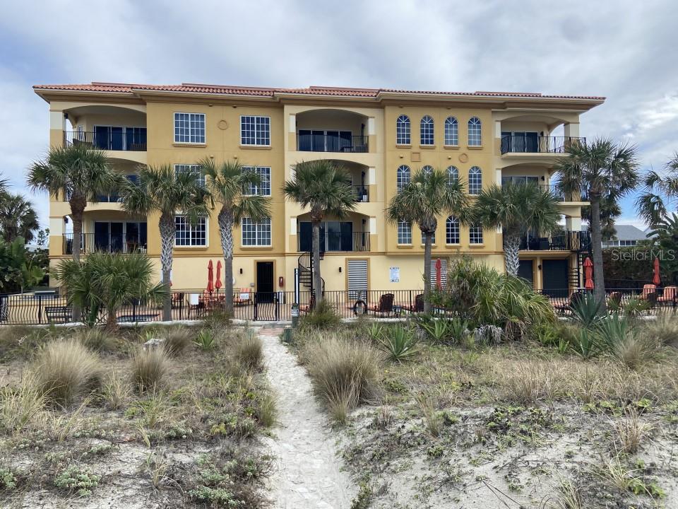 DA VINCI CONDO - Residential