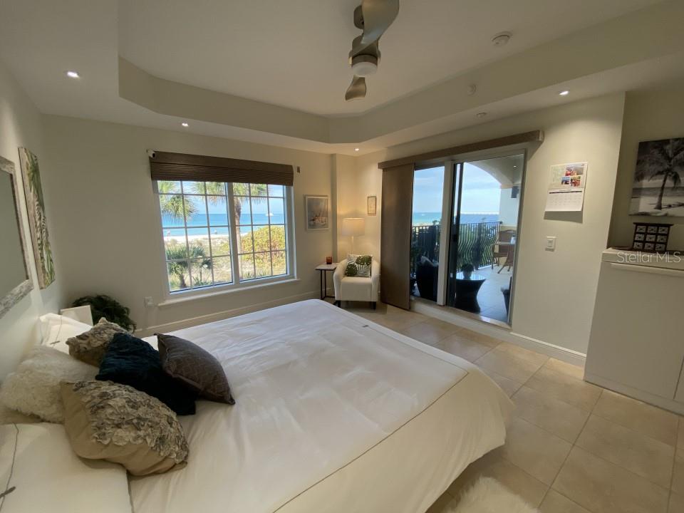 DA VINCI CONDO - Residential