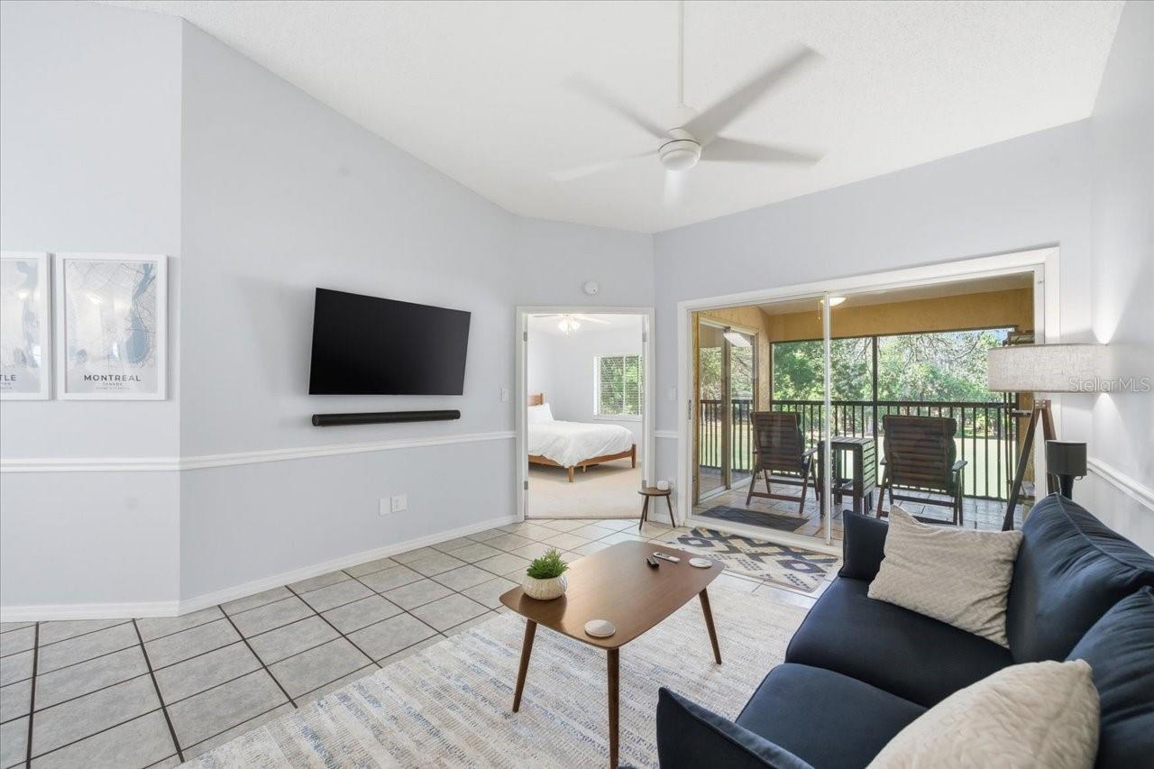 CARROLLWOOD COVE AT EMERALD GR - Residential