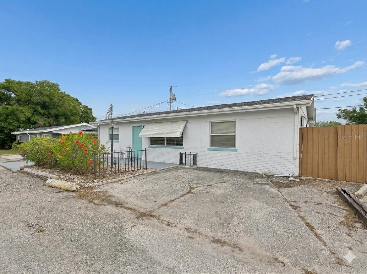 UNICORPORATED - Residential