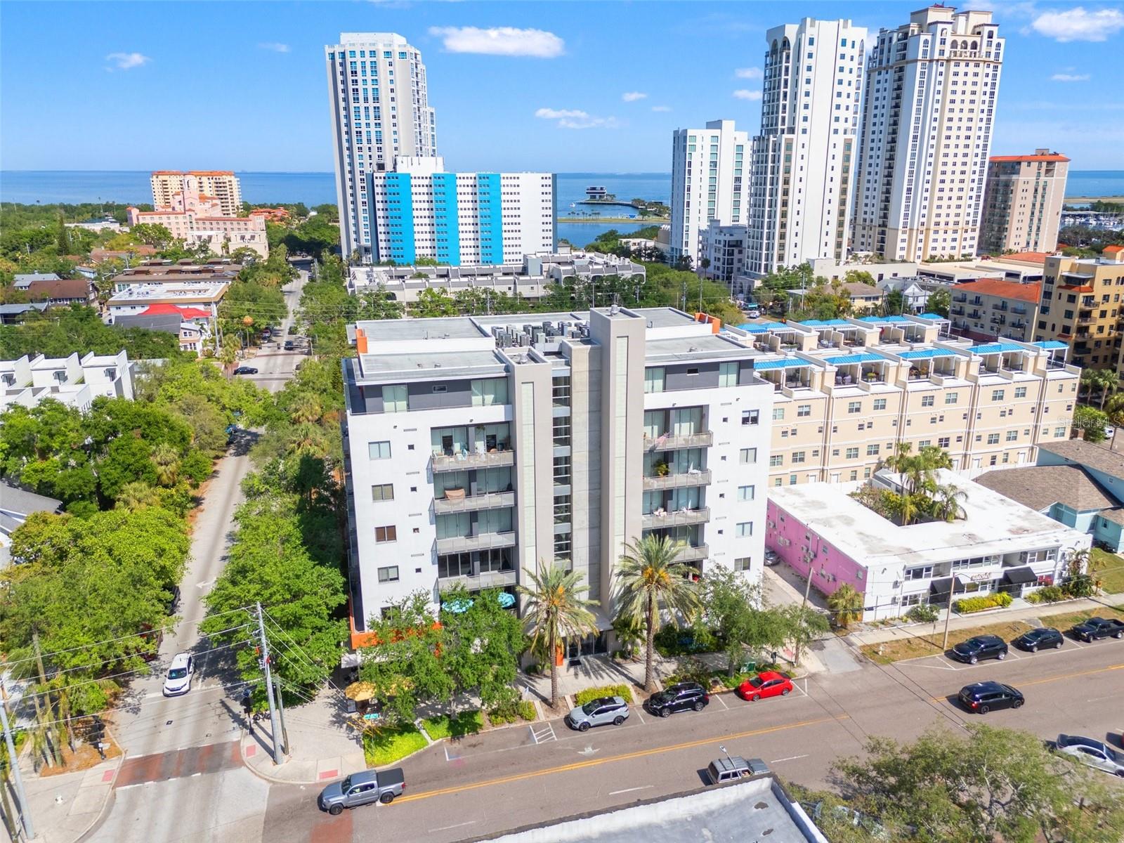 475 CONDO - Residential