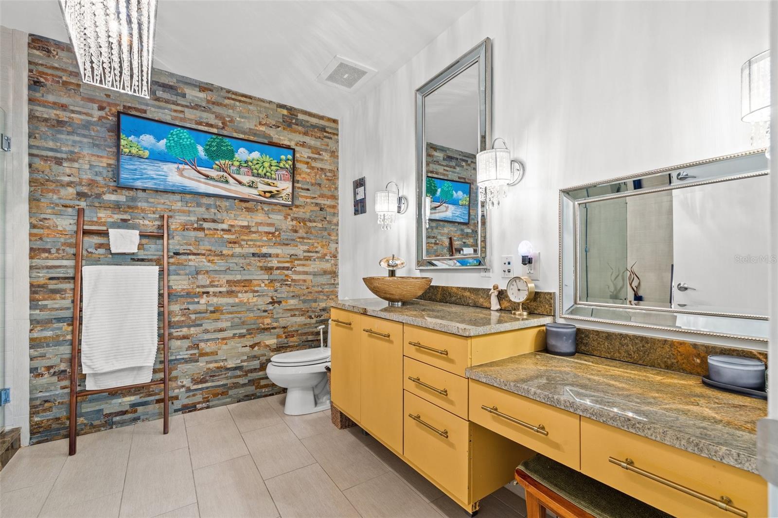 475 CONDO - Residential