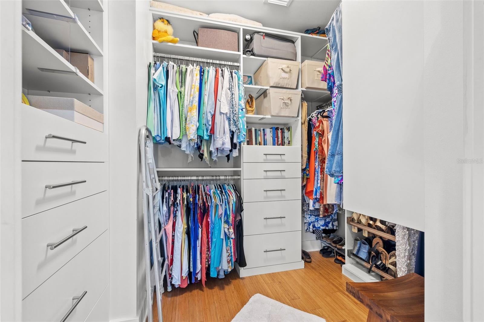 475 CONDO - Residential