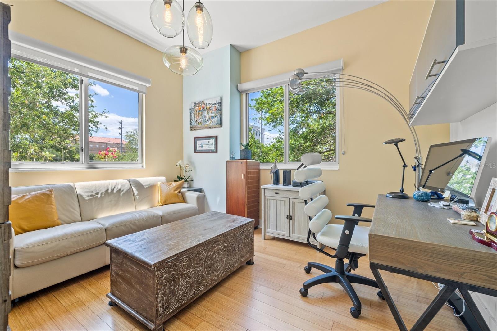 475 CONDO - Residential