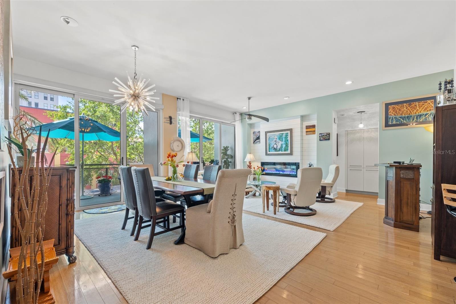 475 CONDO - Residential