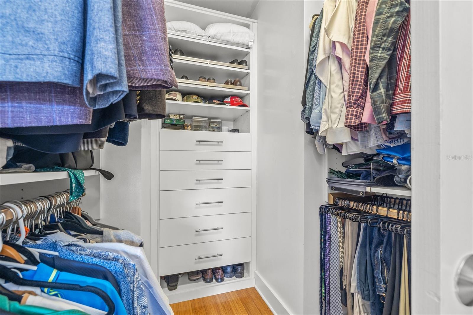 475 CONDO - Residential