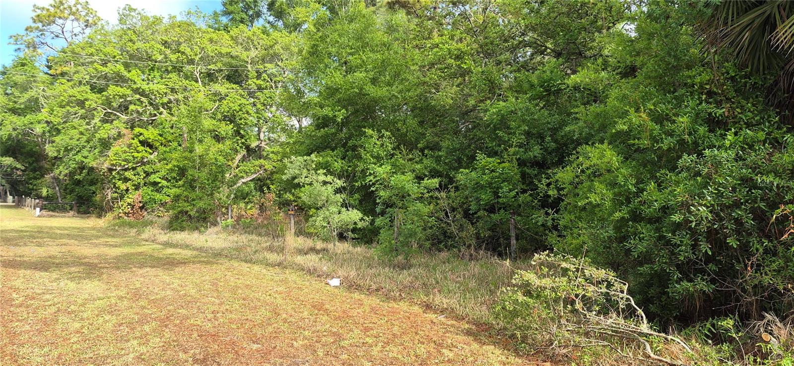 GLENWOOD ESTATES - Land