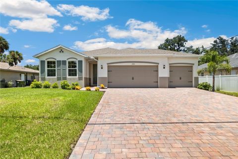 A home in NORTH PORT