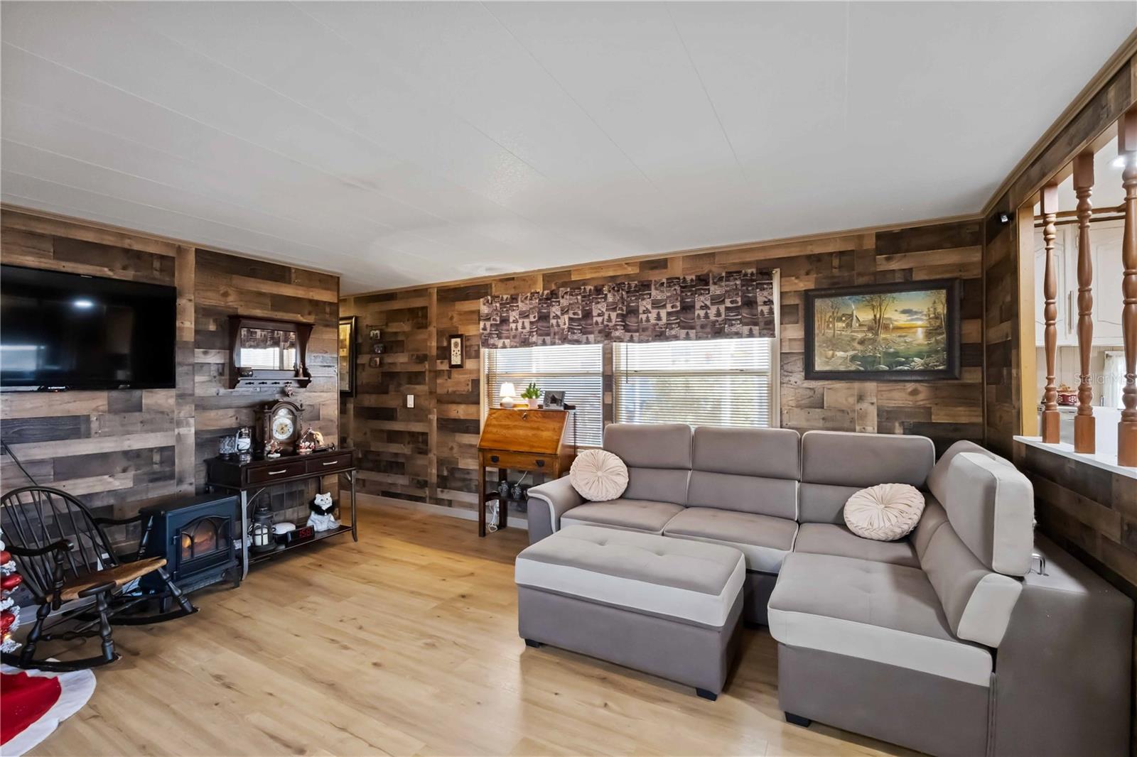 HOL MOB ESTATES 2ND ADD - Residential