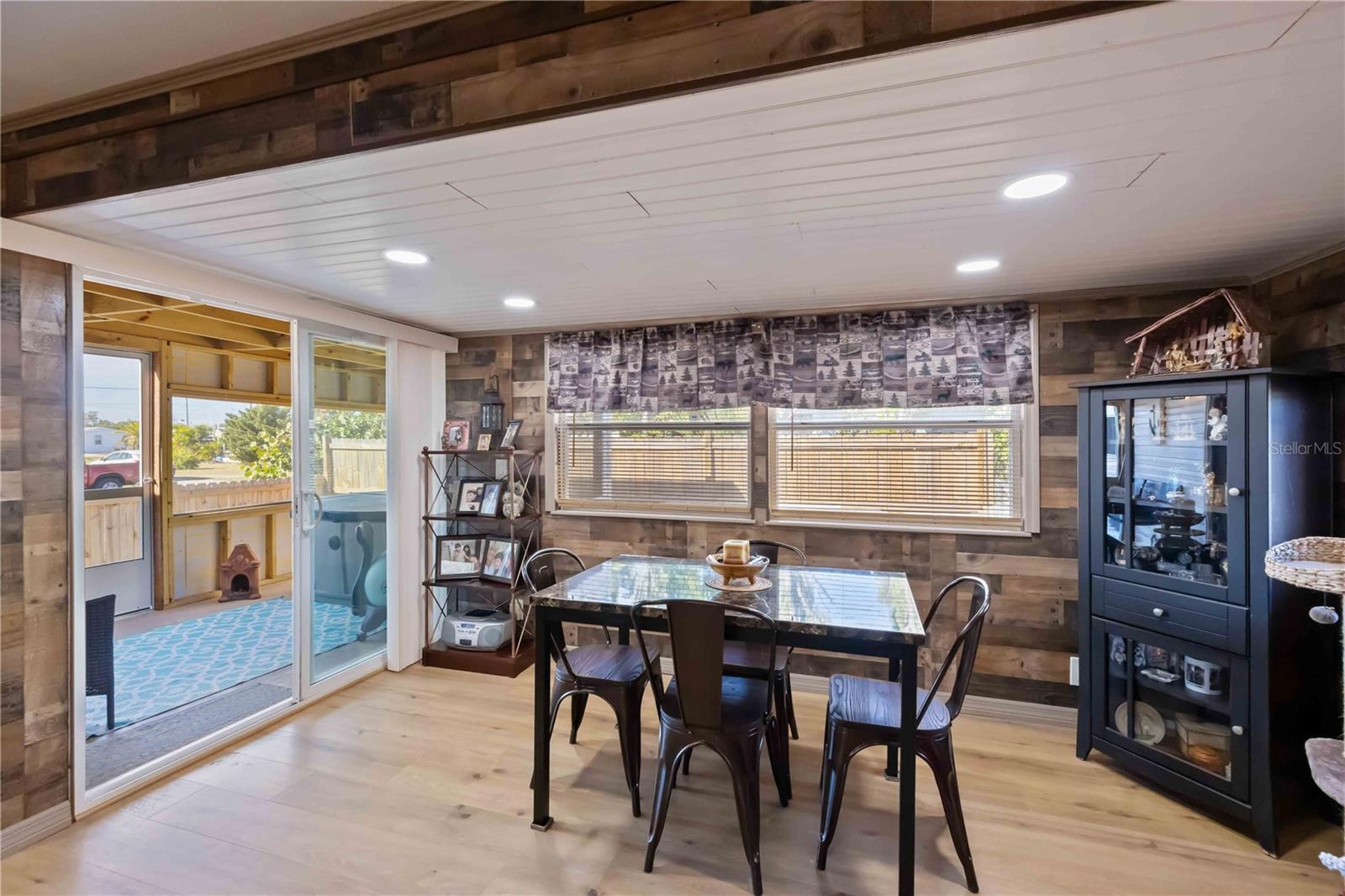 HOL MOB ESTATES 2ND ADD - Residential