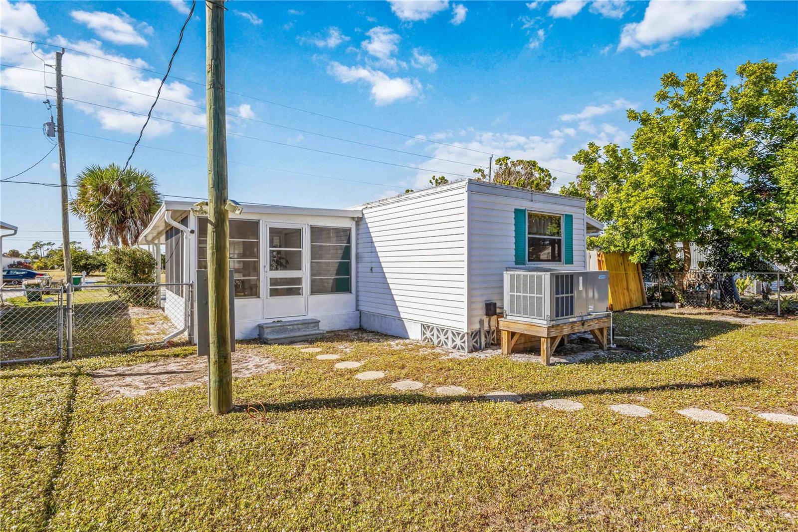 HOL MOB ESTATES 2ND ADD - Residential