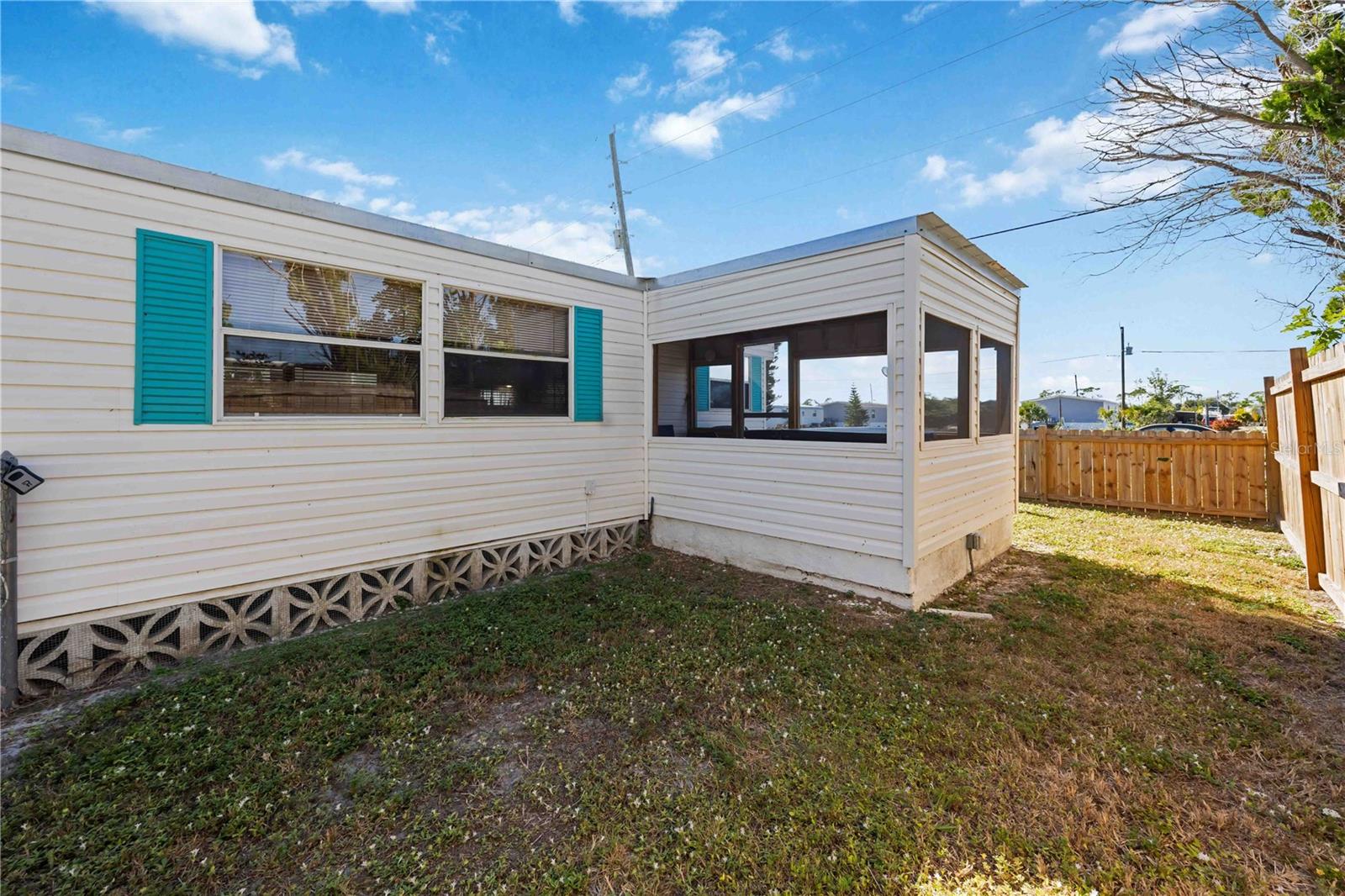 HOL MOB ESTATES 2ND ADD - Residential