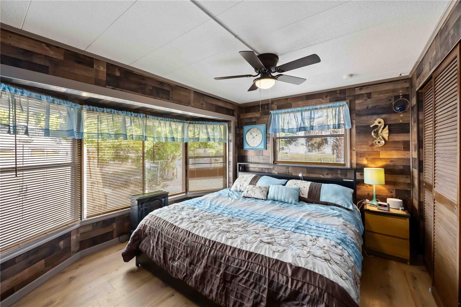 HOL MOB ESTATES 2ND ADD - Residential