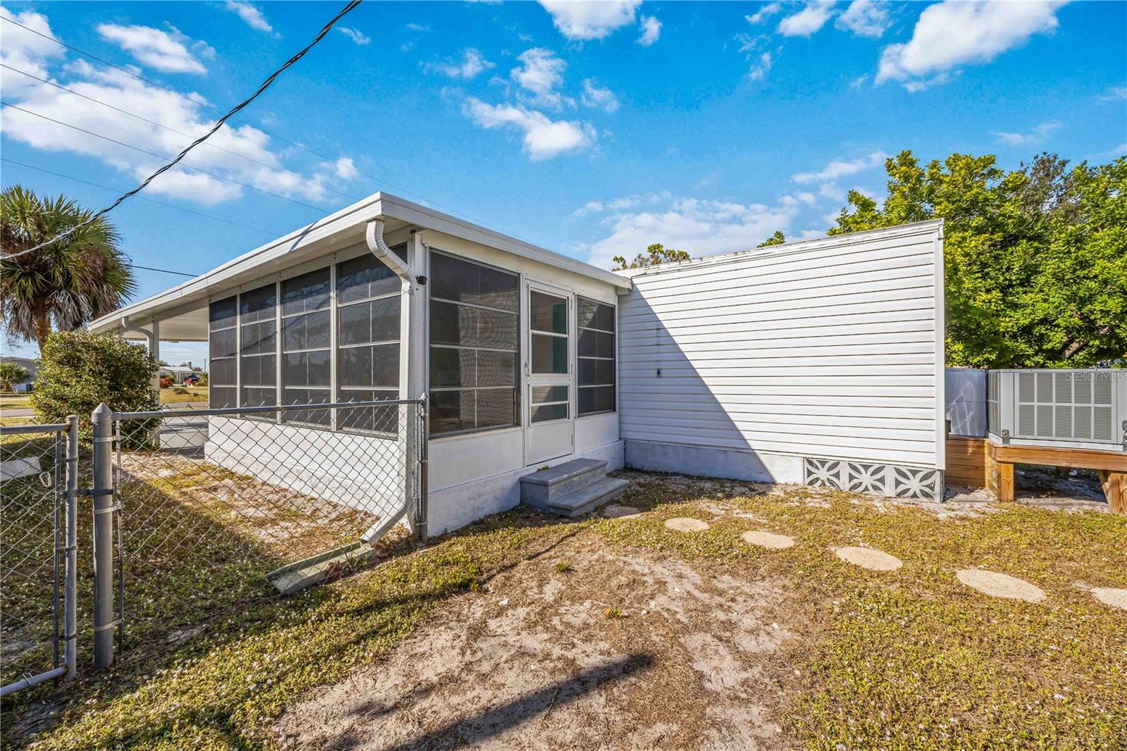 HOL MOB ESTATES 2ND ADD - Residential