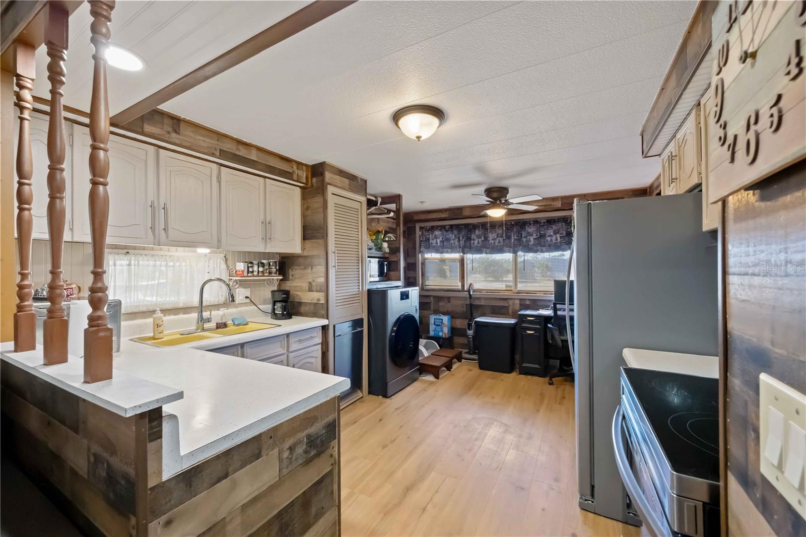 HOL MOB ESTATES 2ND ADD - Residential