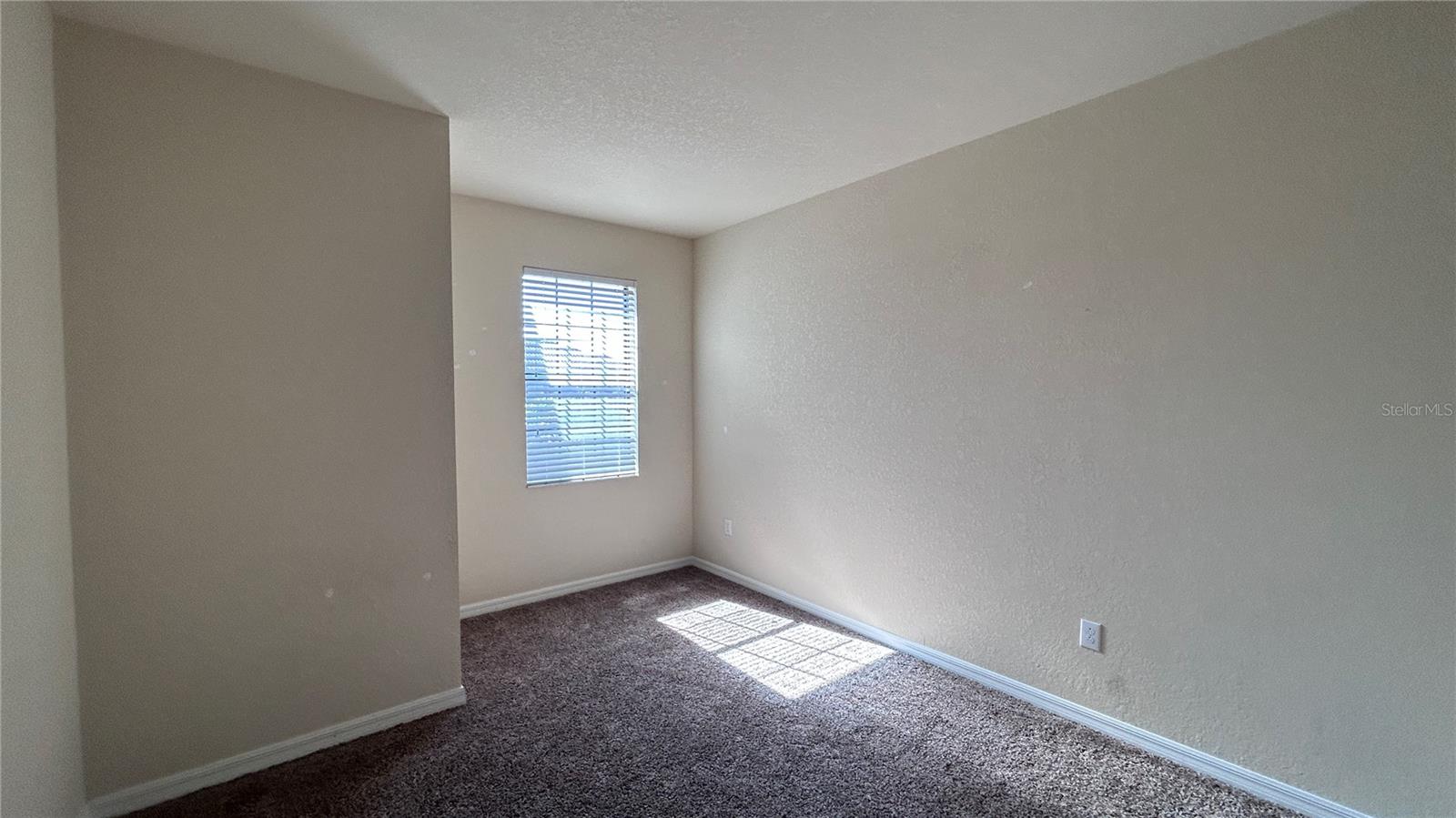 REGATTA LANDING - Residential Lease