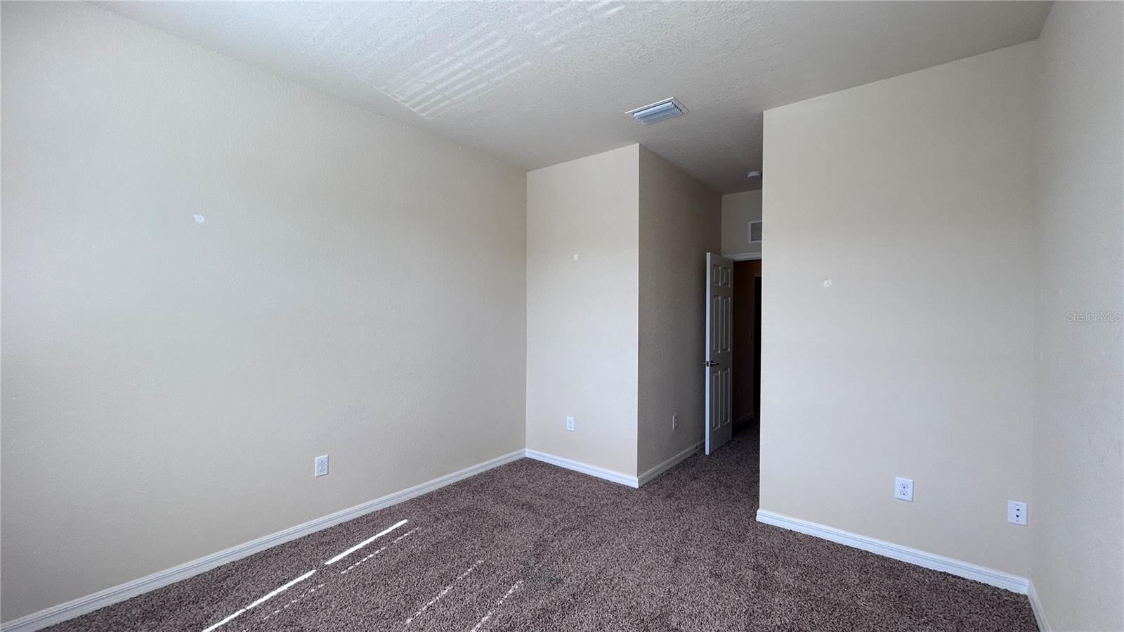 REGATTA LANDING - Residential Lease