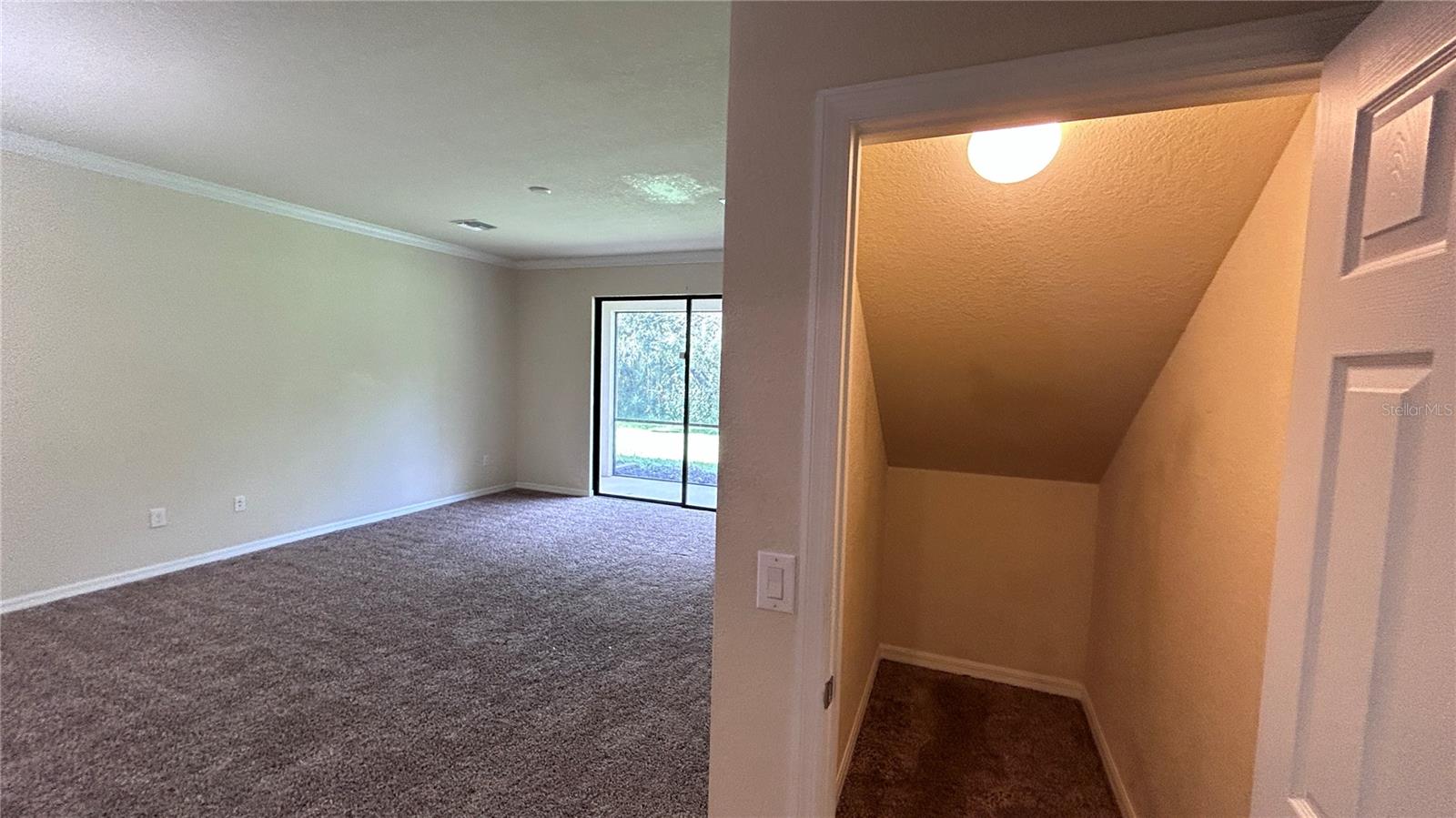 REGATTA LANDING - Residential Lease