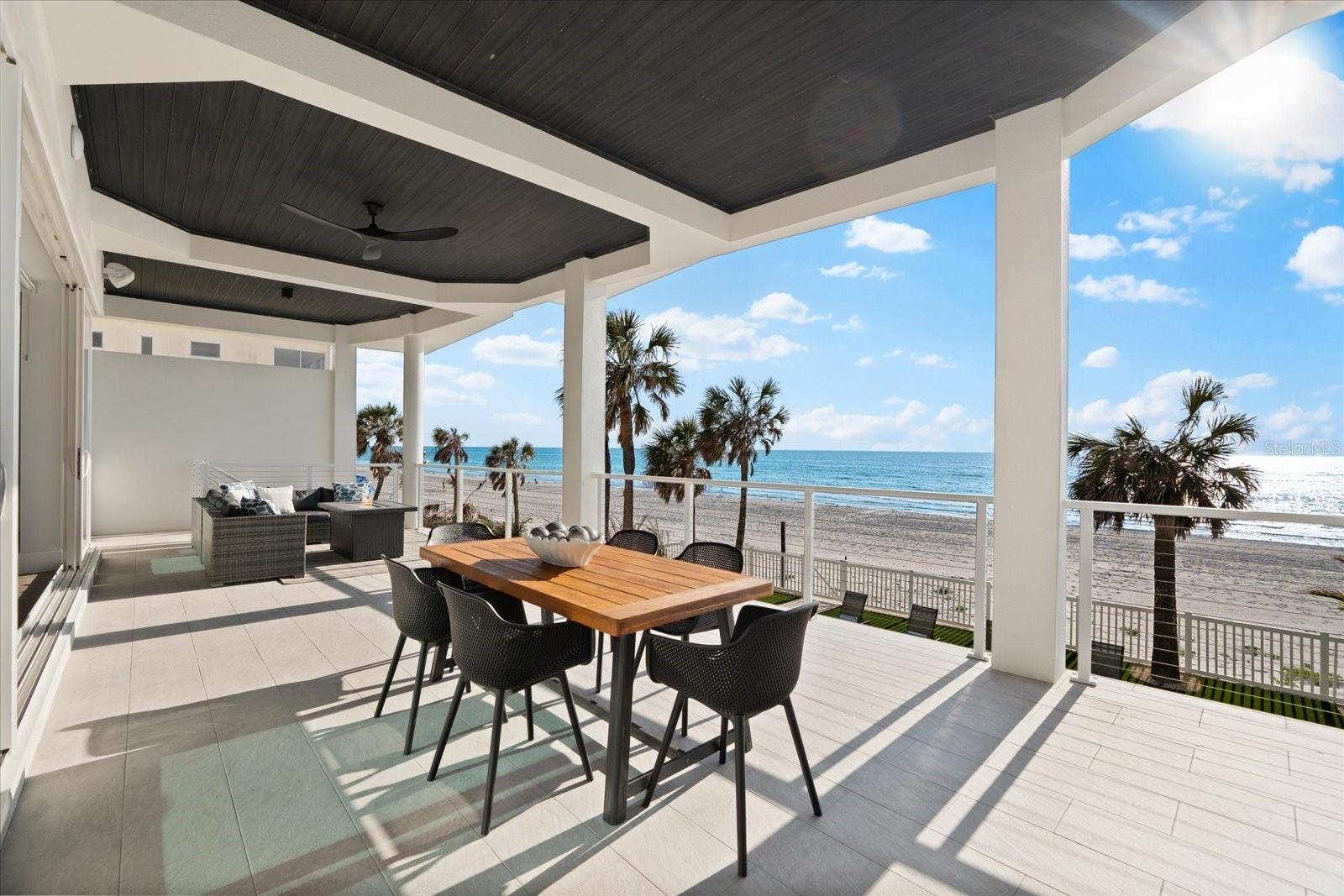 INDIAN ROCKS - Residential